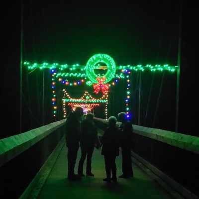 bridge xmas
